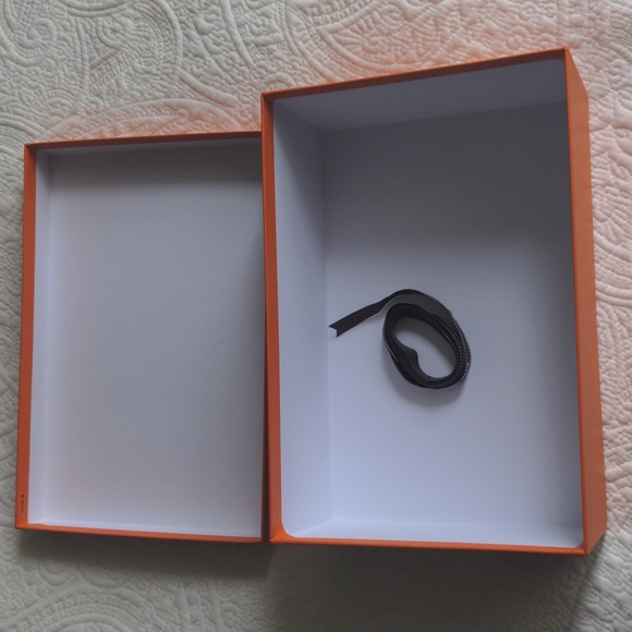 Hermes Authentic Box + Ribbon - Picture 10 of 10